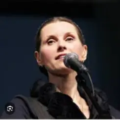 Светлана Копылова - Лежали в больнице в палате одной слушать онлайн