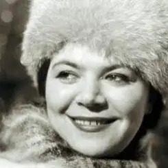 Майя Кристалинская - А снег идёт слушать онлайн