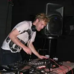 Rusko - Get Ya Cock Out слушать онлайн