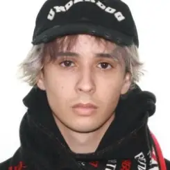 Slava Marlow - Ты далеко слушать онлайн