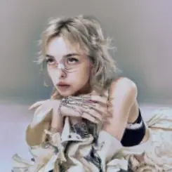 Sophie Powers - spiderwebs слушать онлайн