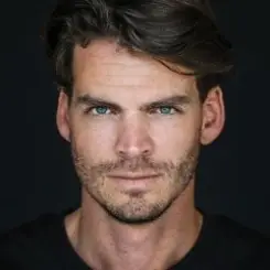 Rodg - Wired слушать онлайн