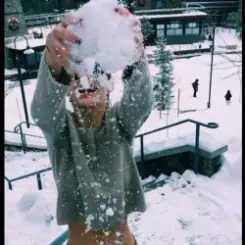 Эндшпиль feat. МанТанА - Новогодний слушать онлайн