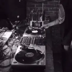 PFM - One & Only слушать онлайн