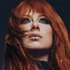 Юлия Савичева - Самолеты слушать онлайн