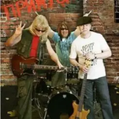 Старый примус - Осень слушать онлайн