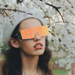 Lely45 - У горы слушать онлайн