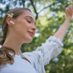 Y.K. Music - Там за туманами слушать онлайн