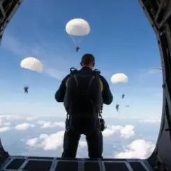 Пьянков Михаил Александрович - Прыжок Веры слушать онлайн