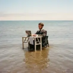 bbno$ & VNLLA - bing bong слушать онлайн