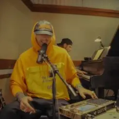 mgk - Empty Out Your Pockets (Juice WRLD) слушать онлайн