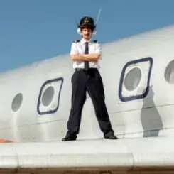 Oliver Tree - Flowers слушать онлайн