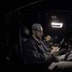 Idris & Leos - Безам слушать онлайн