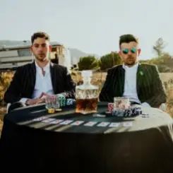 Crash Adams - New Heart слушать онлайн