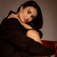 Мария Хурсенко - 1000 днів сама слушать онлайн