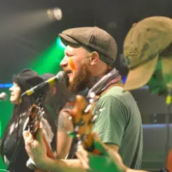 Crazy FM - Безумие слушать онлайн