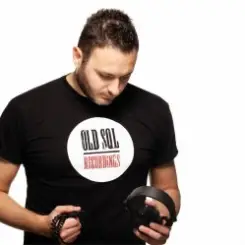 Ivan Nikusev - Aurora (Airwave Breaks Remix) слушать онлайн