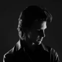 USTYM - Небезпечна слушать онлайн