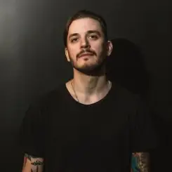 Bro Safari - Follow слушать онлайн