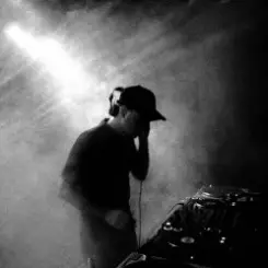 Klute - Finger In The Hole слушать онлайн