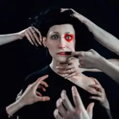 VESNA - Зеркала слушать онлайн