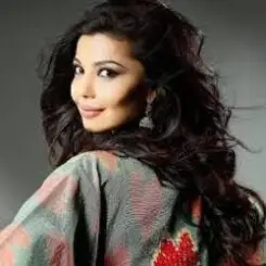 Шахзода - Люблю тебя слушать онлайн