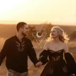 VIKI RAY - Сильні слушать онлайн