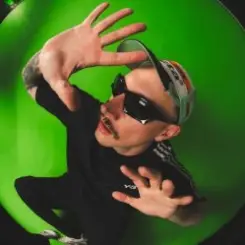 Uberjak'd - Back 2 Life слушать онлайн