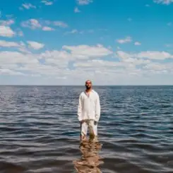 Slavique Green - Just Friends слушать онлайн