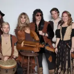 Blackmore's Night - Mrs McDermott слушать онлайн