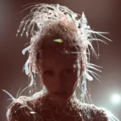Miley Cyrus - Every Girl You've Ever Loved (feat. Naomi Campbell) слушать онлайн