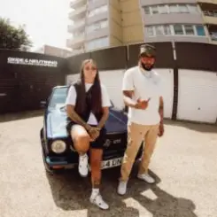 Mollie Collins & Champion DI - Oxide & Neutrino слушать онлайн