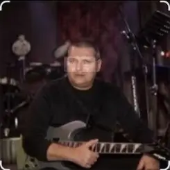 Александр Звинцов - Стая голубей слушать онлайн