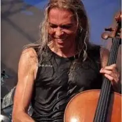 Eicca Toppienen - Hall of the Mountain King слушать онлайн