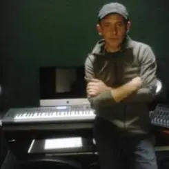 Alex Levin - Beats Of Her Dreams слушать онлайн
